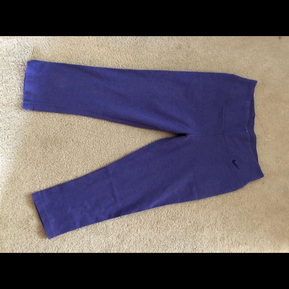 Nike crop leggings
